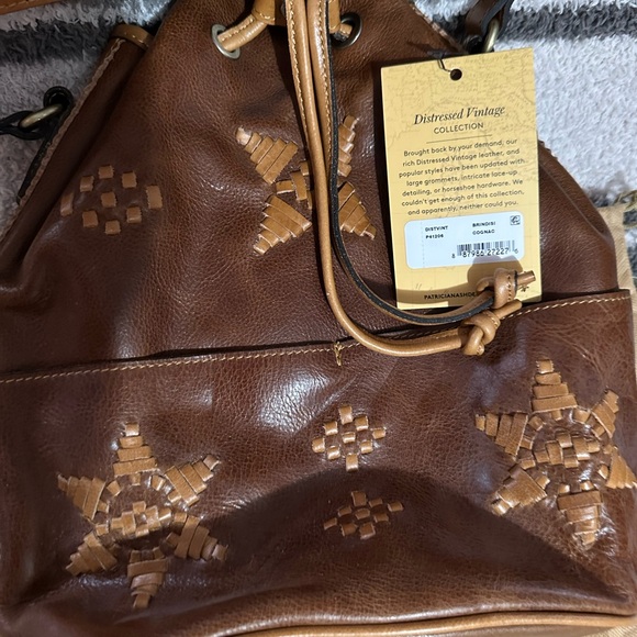 NWT Patricia Nash Brindisi Cognac leather Bucket Bag - Picture 3 of 7